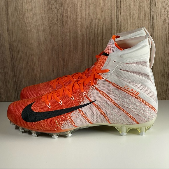 Nike Vapor Untouchable 3 Elite Flyknit Football Cleats AO3006-118 Men’s Size 14 - Picture 3 of 9